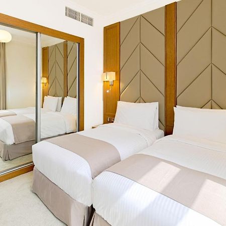 Time Moonstone Hotel Apartments Fujairah Exteriör bild