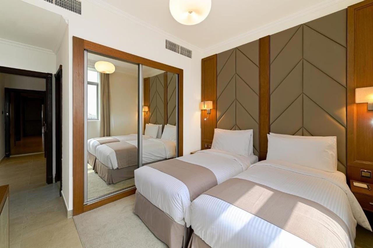 Time Moonstone Hotel Apartments Fujairah Exteriör bild