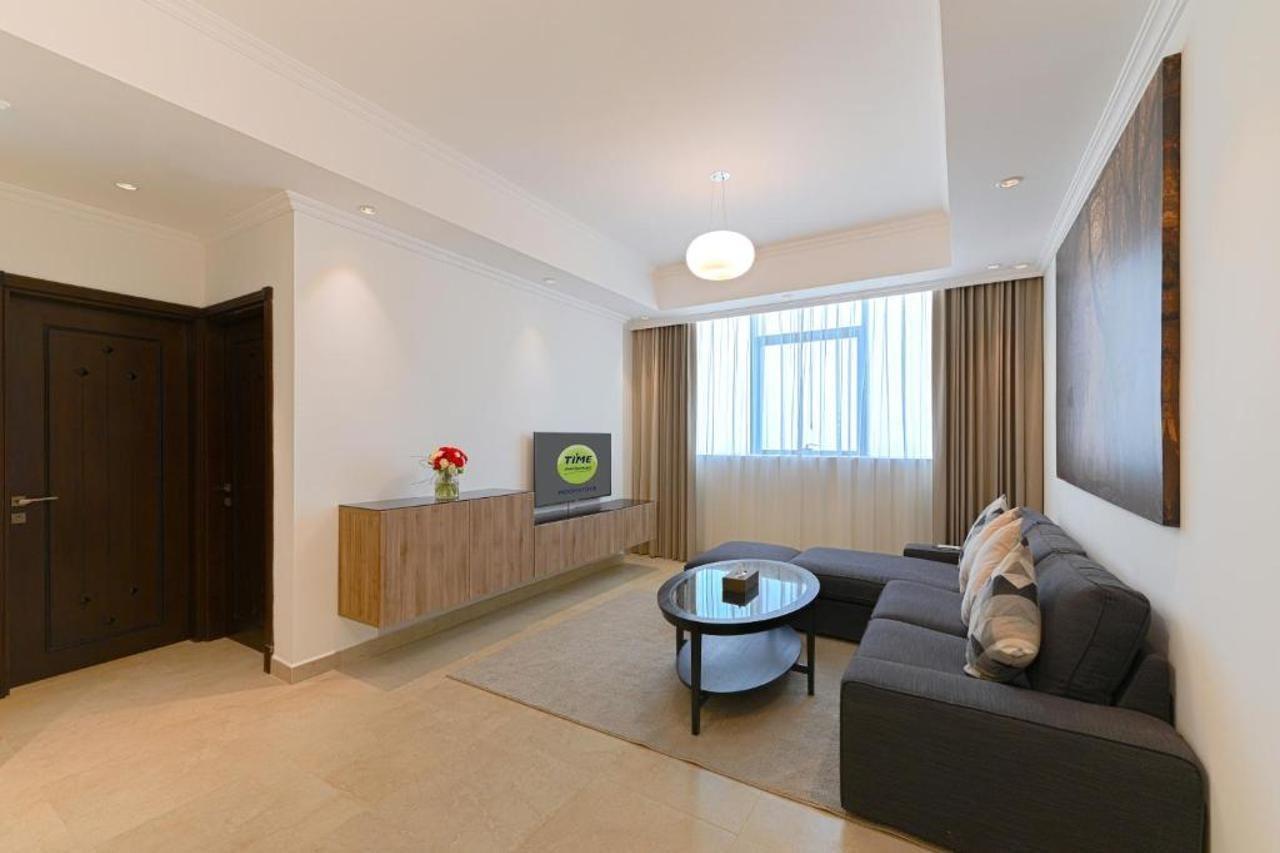 Time Moonstone Hotel Apartments Fujairah Exteriör bild
