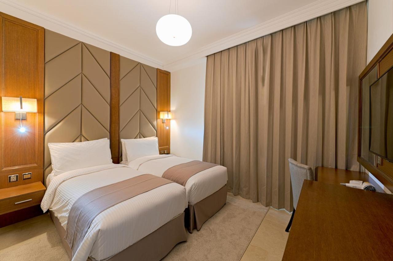 Time Moonstone Hotel Apartments Fujairah Exteriör bild